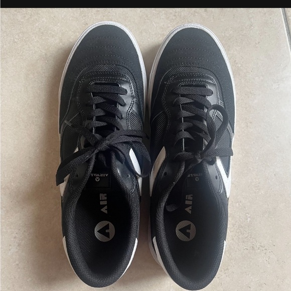 Men’s Airwalk Grip Sneakers- Size 10.5 - Picture 4 of 5